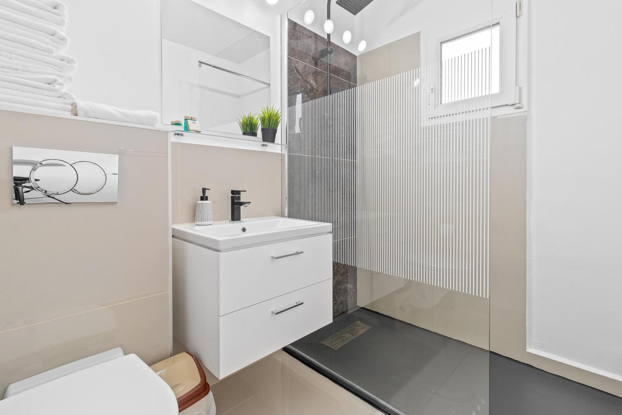 Apartament Helena Орадя Екстер'єр фото